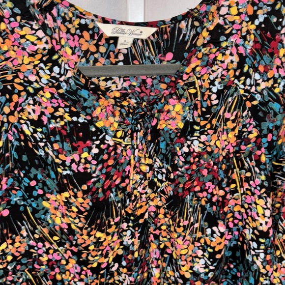 The Pioneer Woman Black and Floral Peasant Top Small - Picture 6 of 12